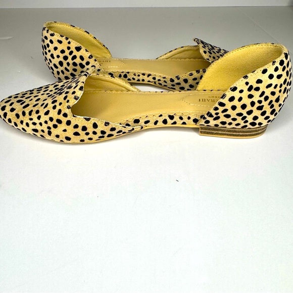 Isaac Mizrahi Leopard Print Flats - Picture 5 of 12